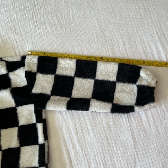 Crave Fame Juniors Checkered Bomber Jacket - Picture 12 of 12